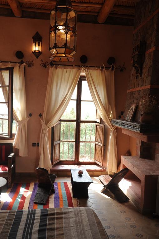 Auberge Chez Momo II Уирган Экстерьер фото