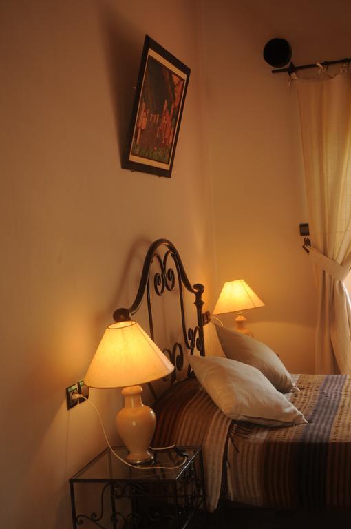 Auberge Chez Momo II Уирган Экстерьер фото
