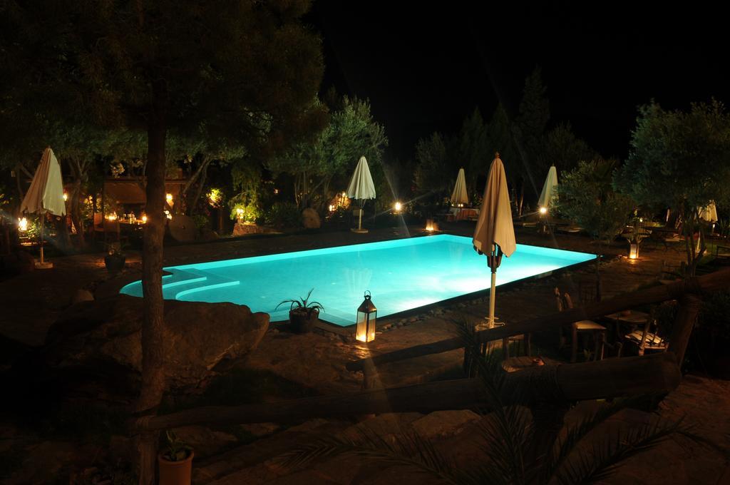 Auberge Chez Momo II Уирган Экстерьер фото