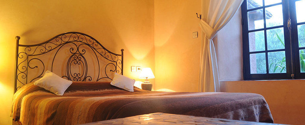 Auberge Chez Momo II Уирган Экстерьер фото